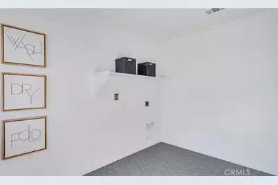 7483 Bucknell Avenue, Hesperia, CA 92345 - Photo 18