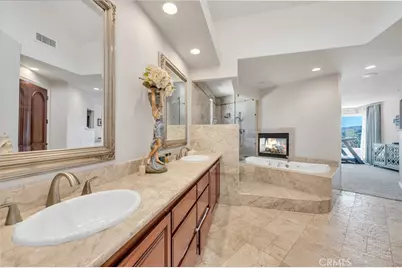 22166 W San Joaquin Drive, Canyon Lake, CA 92587 - Photo 36