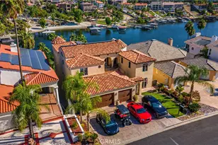 22166 W San Joaquin Dr, Canyon Lake, CA 92587 - Photo 2