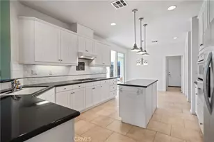 570 Olazabal Dr, Hemet, CA 92545 - Photo 8