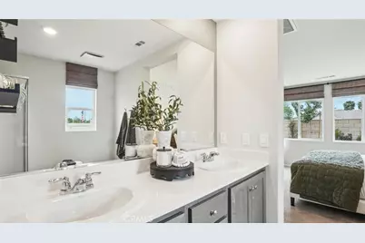 1902 Warwick Street, San Jacinto, CA 92582 - Photo 6