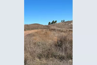 12 Alexander Drive, Hemet, CA 92544 - Photo 2