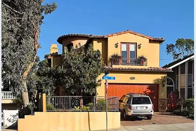 3200 Elm Avenue, Manhattan Beach, CA 90266 - Photo 1