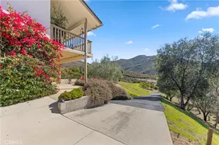 2103 Margarita Glen, Fallbrook, CA 92028 - Photo 2