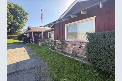 2257 Park, Hemet, CA 92544 - Photo 1