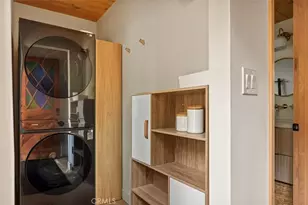 26664 Thunderbird Dr, Lake Arrowhead, CA 92391 - Photo 36