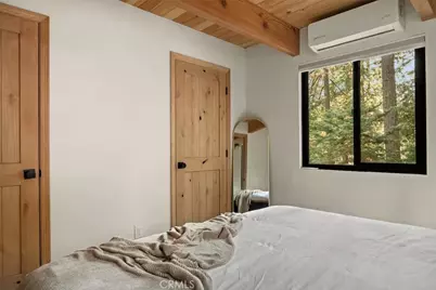 26664 Thunderbird Drive, Lake Arrowhead, CA 92391 - Photo 22