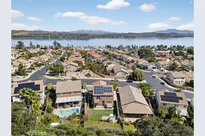 15145 Lighthouse Drive, Lake Elsinore, CA 92530 - Photo 46