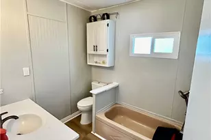 430 N Palm Ave, Hemet, CA 92543 - Photo 14