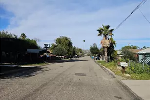 33124 Case, Lake Elsinore, CA 92530 - Photo 8