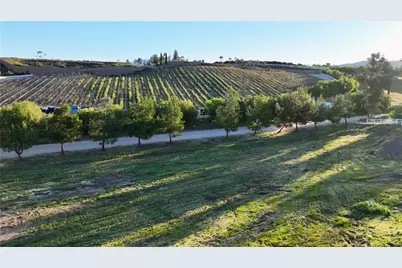 40589 Los Amantes, Temecula, CA 92592 - Photo 38