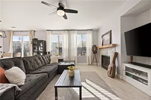 15592 Red Oak, Victorville, CA 92394 - Photo 4