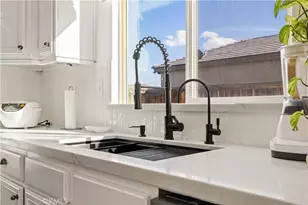 15592 Red Oak, Victorville, CA 92394 - Photo 14