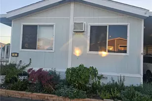 530 Devonshire Street, Hemet, CA 92543 - Photo 2