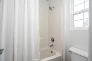 37582 Newcastle Rd, Murrieta, CA 92563 - Photo 40