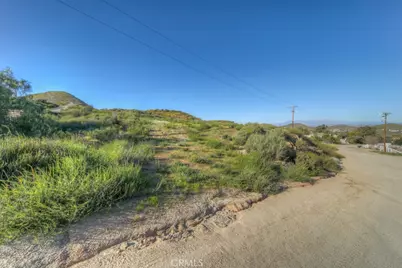 32465 Crooked Arrow, Wildomar, CA 92595 - Photo 8