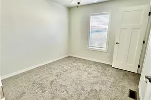 675 W Oakland Ave, Hemet, CA 92543 - Photo 8