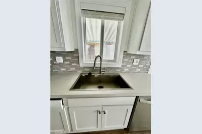 675 W Oakland Avenue #B8, Hemet, CA 92543 - Photo 6