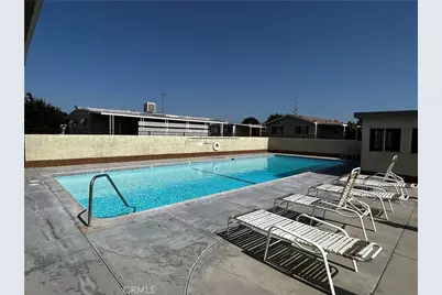 675 W Oakland Avenue #B8, Hemet, CA 92543 - Photo 14