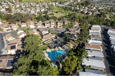 1861 Loreto Glen, Escondido, CA 92027 - Photo 34