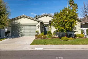 39480 Almaden Cir, Murrieta, CA 92563 - Photo 2