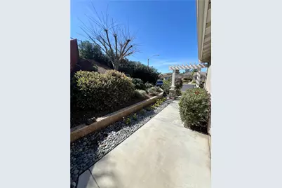 140 McCarron Way, Hemet, CA 92545 - Photo 4