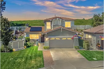 32924 Charmes Court, Temecula, CA 92592 - Photo 2