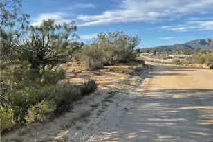 687 Saddleback Dr, Aguanga, CA 92536 - Photo 1