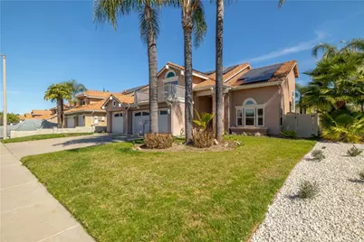 24054 Sweet William Lane, Murrieta, CA 92562 - Photo 2