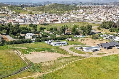 31175 Chade, Menifee, CA 92584 - Photo 2