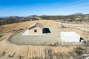 37219 Quarter Valley Rd, Temecula, CA 92592 - Photo 8