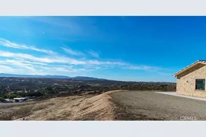 37219 Quarter Valley Road, Temecula, CA 92592 - Photo 38