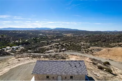 37219 Quarter Valley Road, Temecula, CA 92592 - Photo 6