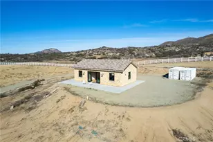 37219 Quarter Valley Rd, Temecula, CA 92592 - Photo 2