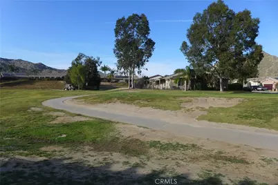 8174 Maruyama Drive, Hemet, CA 92545 - Photo 4