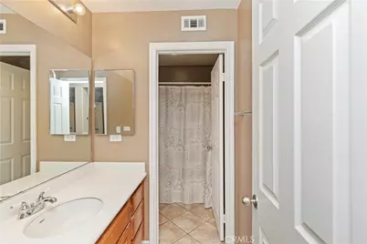 27488 Murrieta Oaks Avenue, Murrieta, CA 92562 - Photo 30