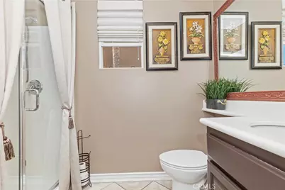 27488 Murrieta Oaks Avenue, Murrieta, CA 92562 - Photo 18