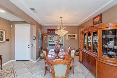 27488 Murrieta Oaks Avenue, Murrieta, CA 92562 - Photo 6