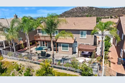 27488 Murrieta Oaks Avenue, Murrieta, CA 92562 - Photo 40