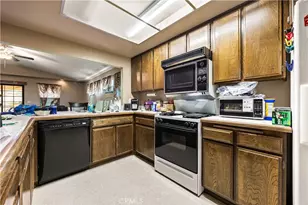 8423 Melrose Ln, El Cajon, CA 92021 - Photo 18