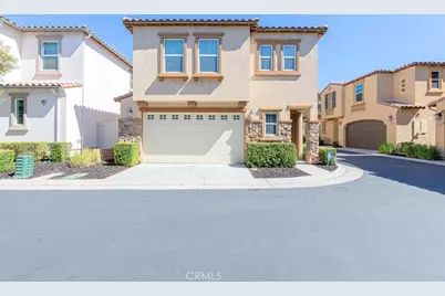 40542 Calla Lilly, Murrieta, CA 92563 - Photo 2