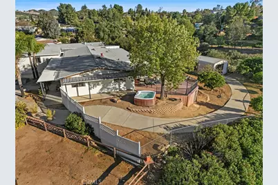 24401 Cornstalk, Wildomar, CA 92595 - Photo 48