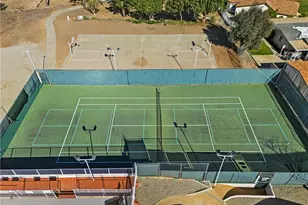 24401 Cornstalk, Wildomar, CA 92595 - Photo 72