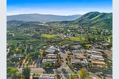 24401 Cornstalk, Wildomar, CA 92595 - Photo 60