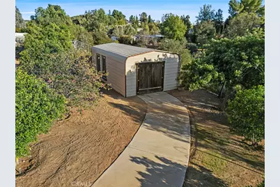 24401 Cornstalk, Wildomar, CA 92595 - Photo 42