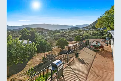 24401 Cornstalk, Wildomar, CA 92595 - Photo 46