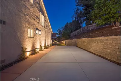 39560 Linnit Circle, Temecula, CA 92591 - Photo 48