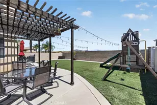 38430 Magdelena St, Murrieta, CA 92563 - Photo 52