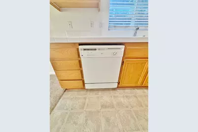 8031 Mickelson Way, Hemet, CA 92545 - Photo 16