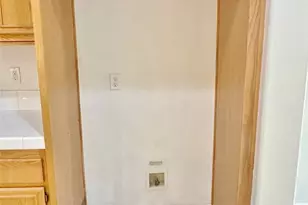 8031 Mickelson Way, Hemet, CA 92545 - Photo 22